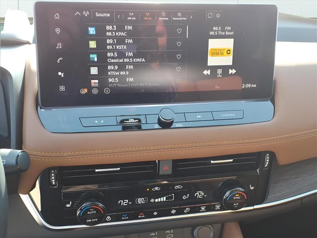 New 2026 Nissan Rogue Platinum image 17