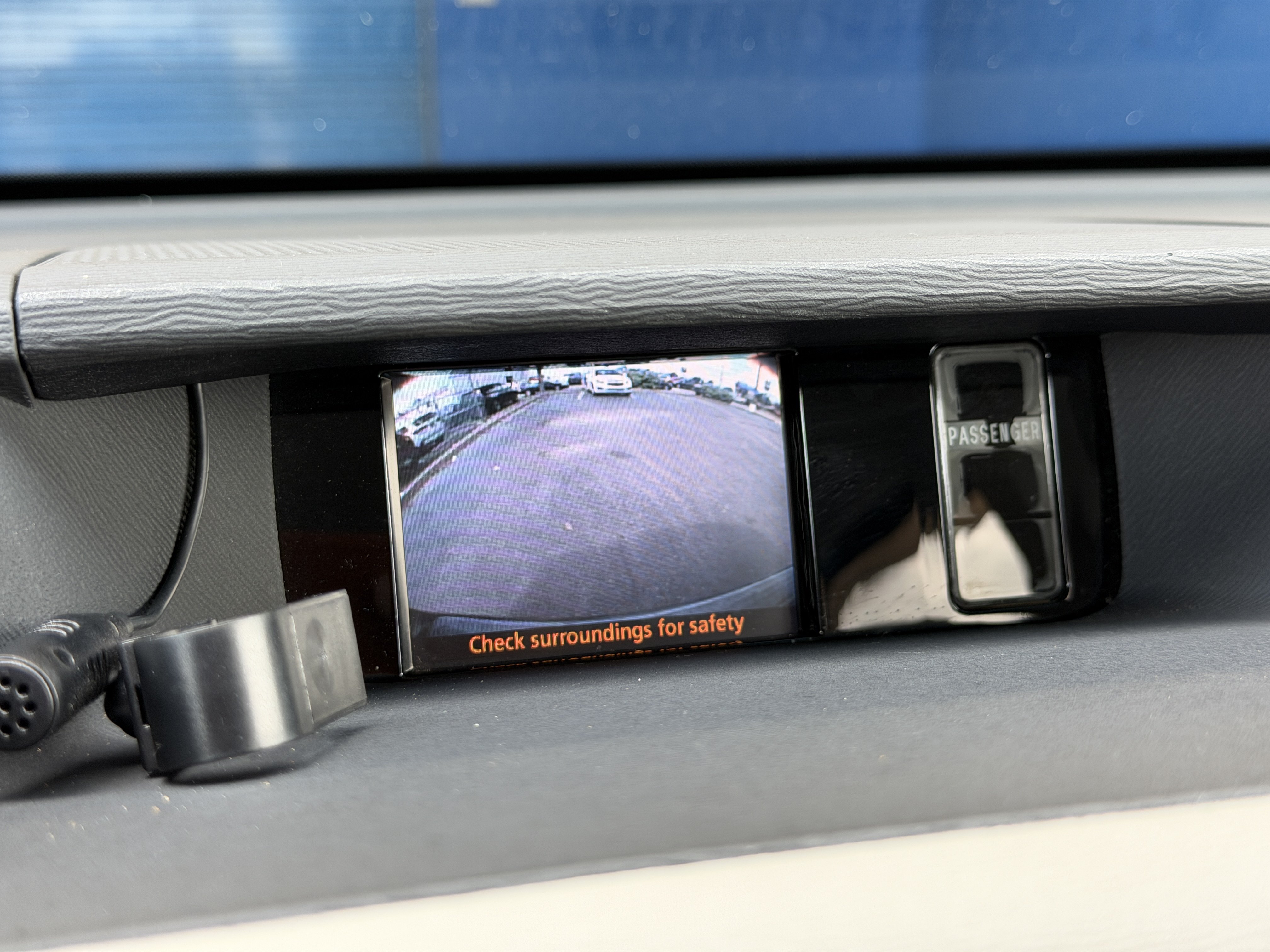 Used 2011 Toyota Sienna XLE FWD image 21