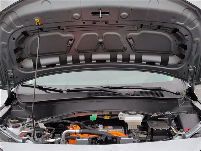 New 2027 Chevrolet Bolt RS w/ Technology Package FWD image 17