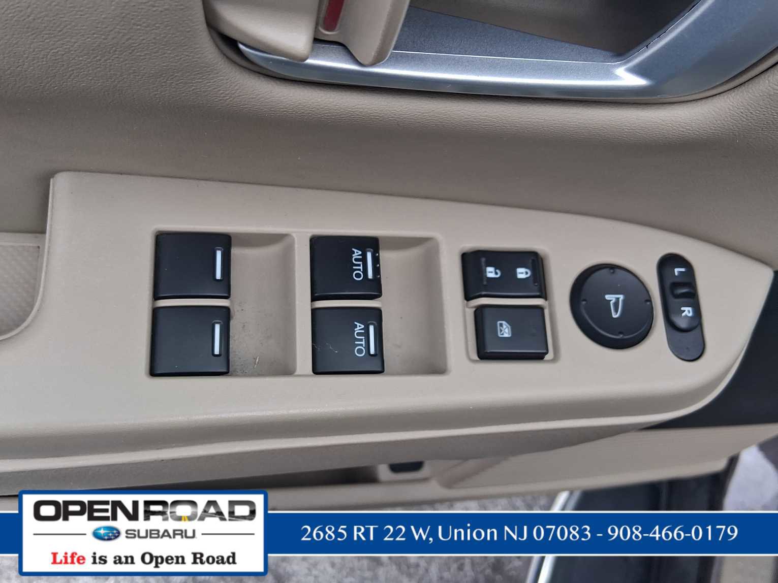 Used 2012 Honda Pilot EX-L image 17