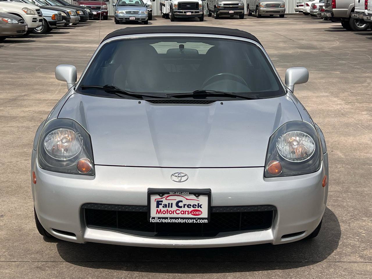Used 2002 Toyota MR2 RWD image 14