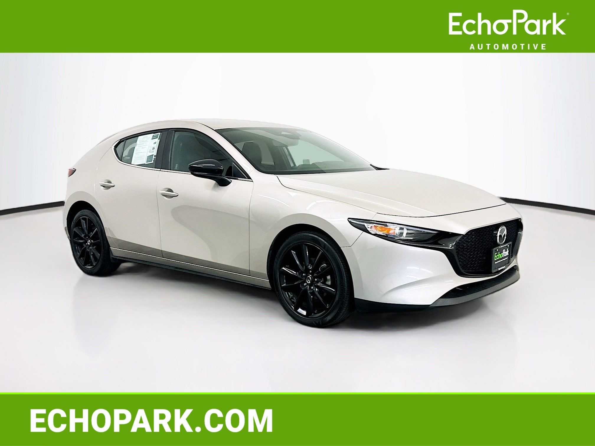 Used 2024 MAZDA MAZDA3 s FWD image 1