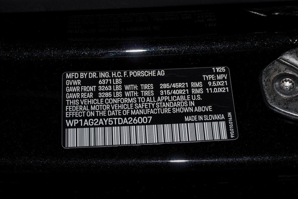 New 2026 Porsche Cayenne GTS image 30