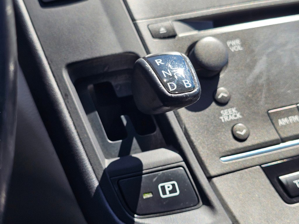 Used 2010 Lexus HS 250h Premium image 15