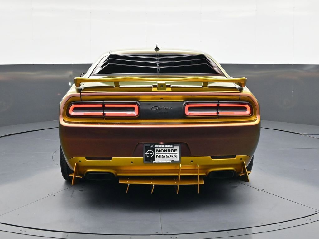 Used 2023 Dodge Challenger SRT Hellcat RWD image 6