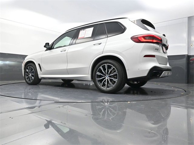 Used 2022 BMW X5 xDrive40i w/ M Sport Package image 31