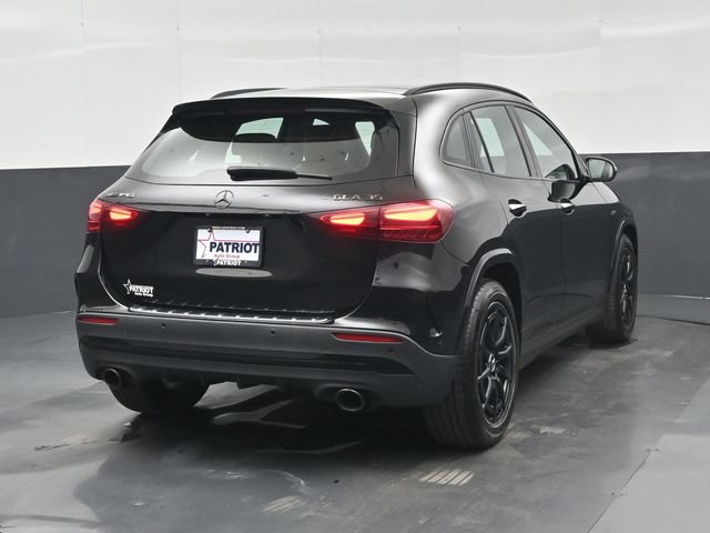 Used 2025 Mercedes-Benz GLA 35 AMG 4MATIC image 2