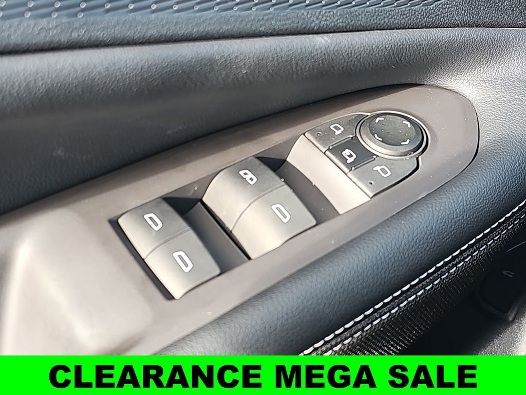 New 2024 Chevrolet Blazer EV LT image 28