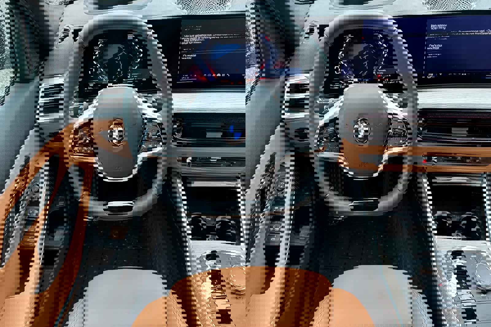 Used 2025 BMW 330i Sedan w/ Premium Package RWD image 15