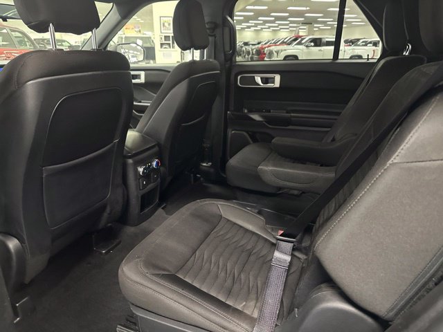 Used 2020 Ford Explorer XLT AWD/4WD image 18