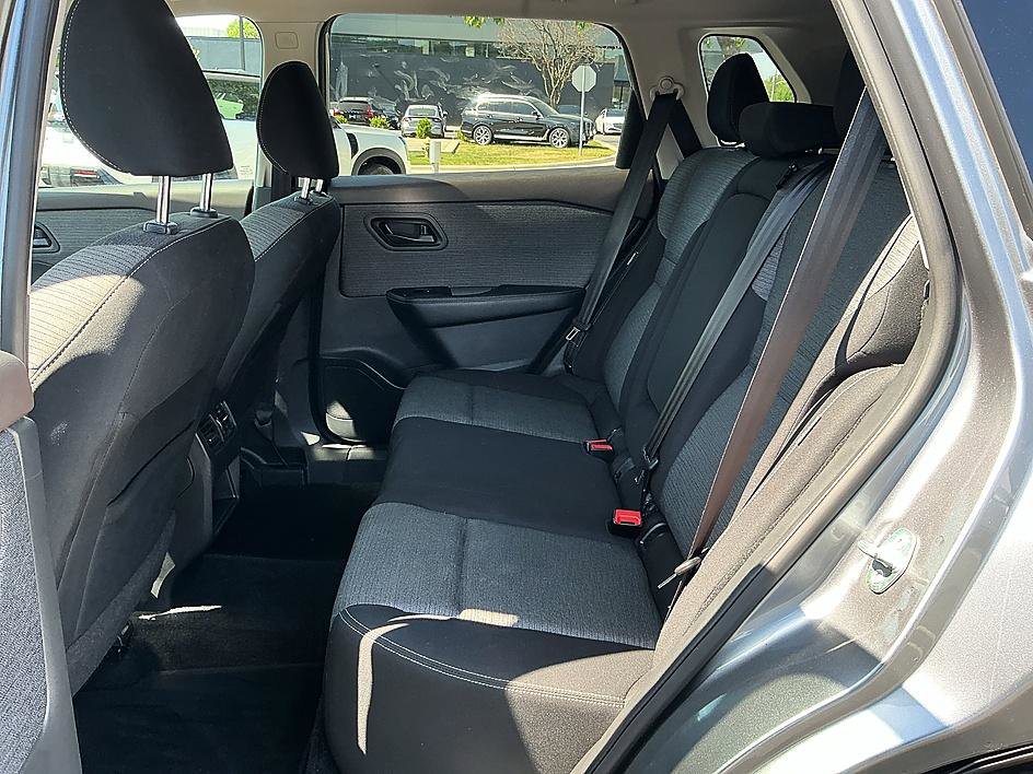 Used 2021 Nissan Rogue S FWD image 22