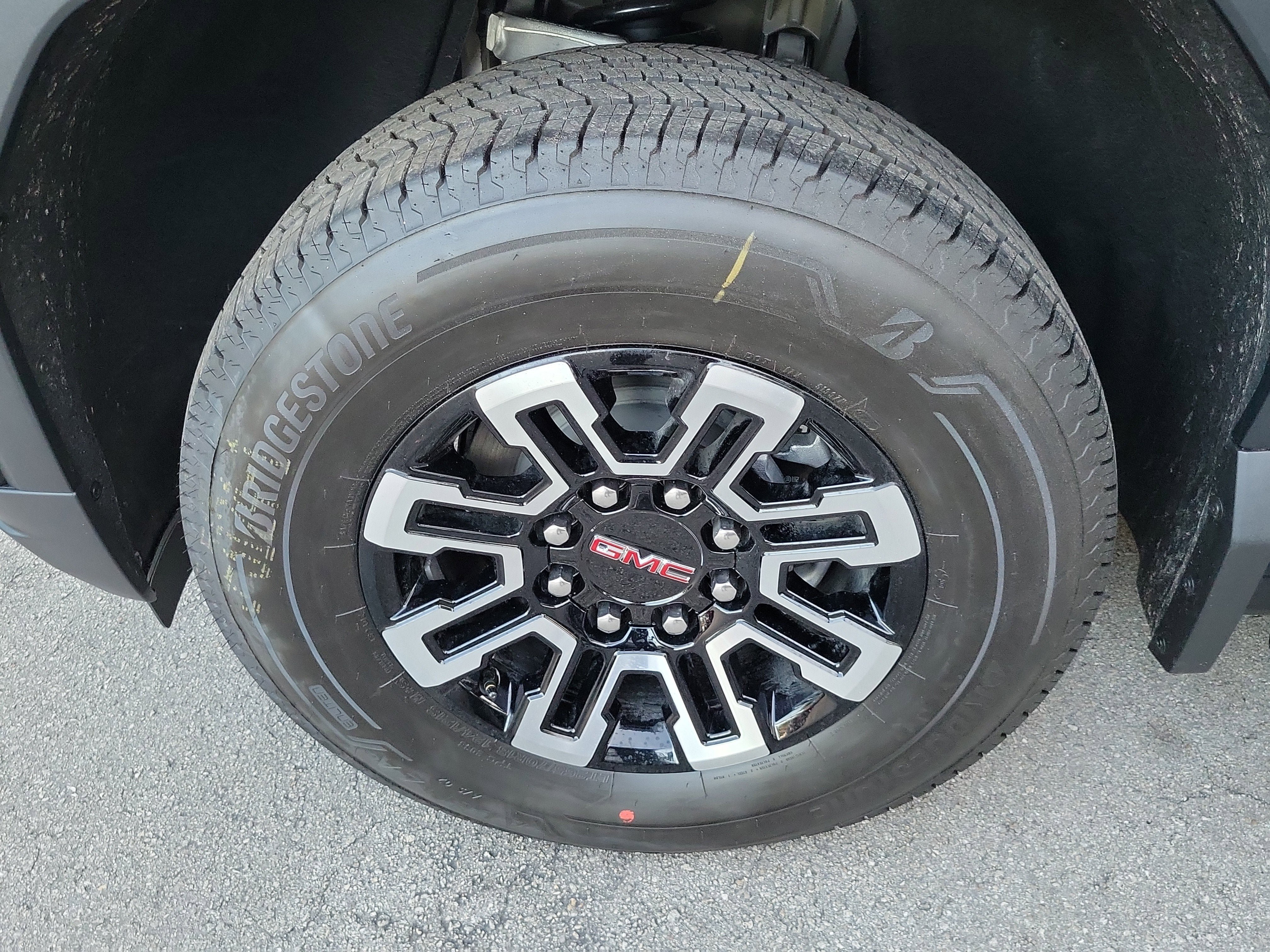 New 2026 GMC Sierra EV Elevation AWD/4WD image 4
