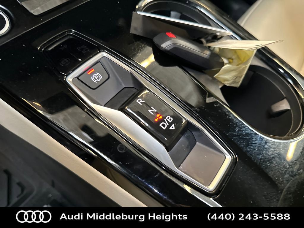 Certified 2025 Audi Q6 e-tron Premium Plus w/ Premium Plus image 28