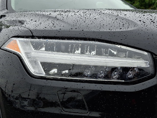 Used 2020 Volvo XC90 T6 Inscription w/ Protection Package Premier AWD/4WD image 9