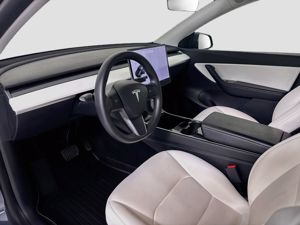 Used 2020 Tesla Model Y Long Range AWD/4WD image 9