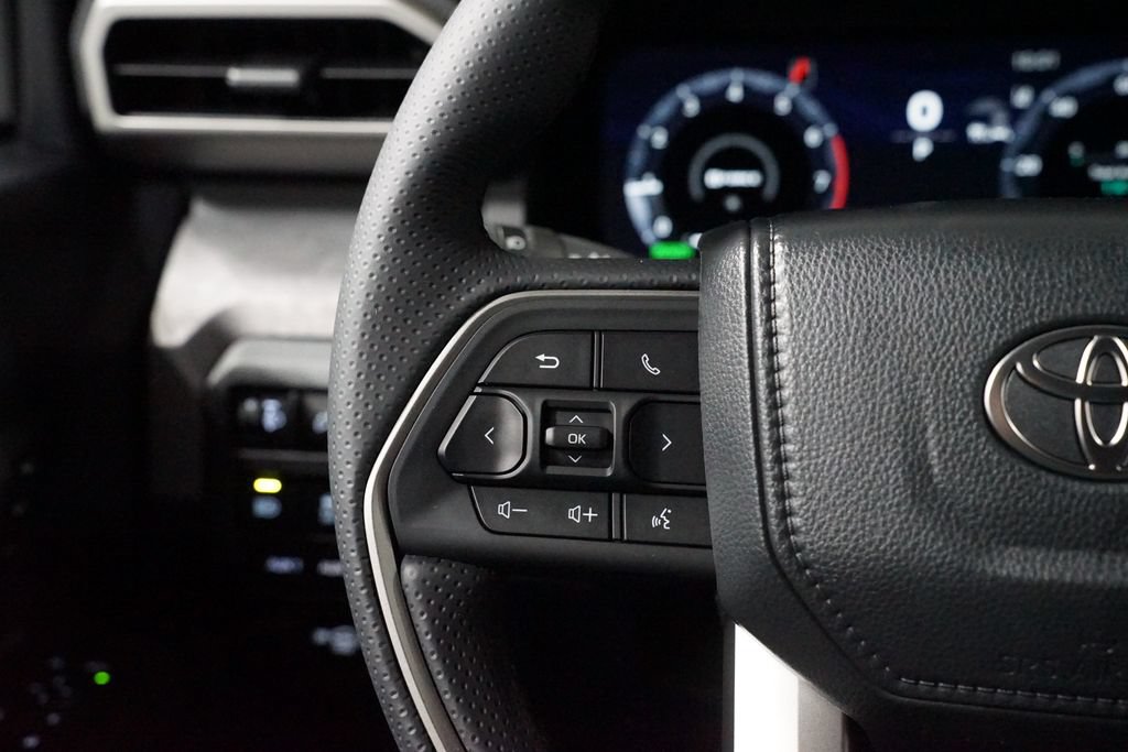 New 2026 Toyota 4Runner Trailhunter AWD/4WD image 15