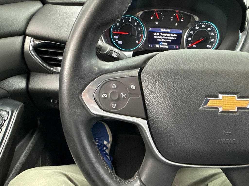 Used 2023 Chevrolet Traverse LT FWD image 38