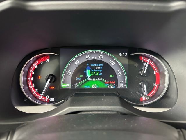 Used 2025 Toyota RAV4 XLE w/ Convenience Package image 17