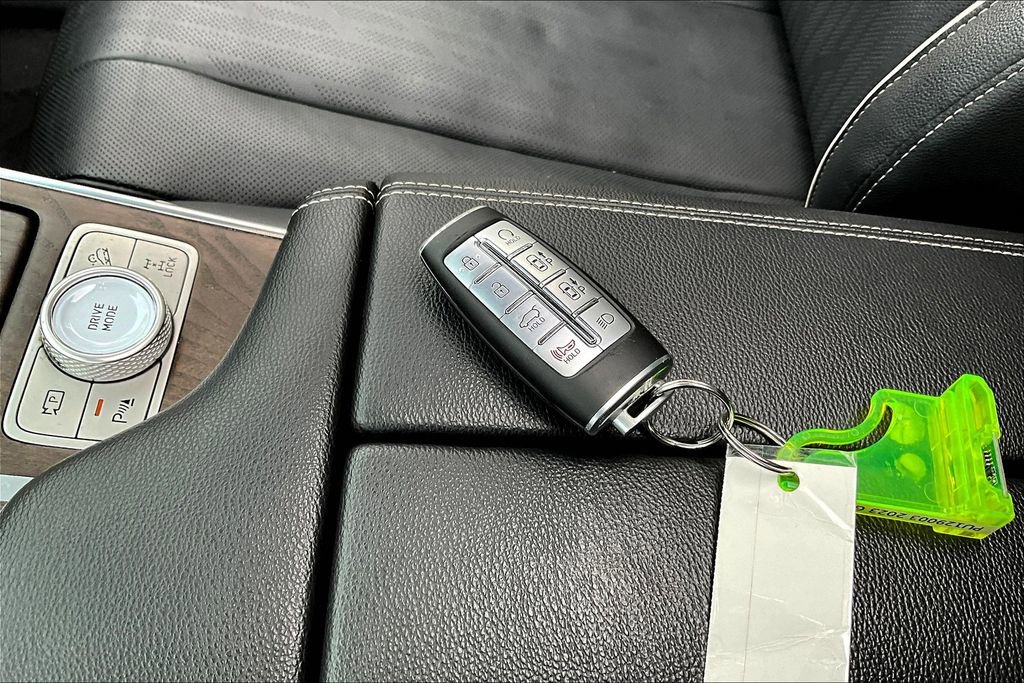 Used 2023 Genesis GV80 3.5T w/ Advanced Package image 14