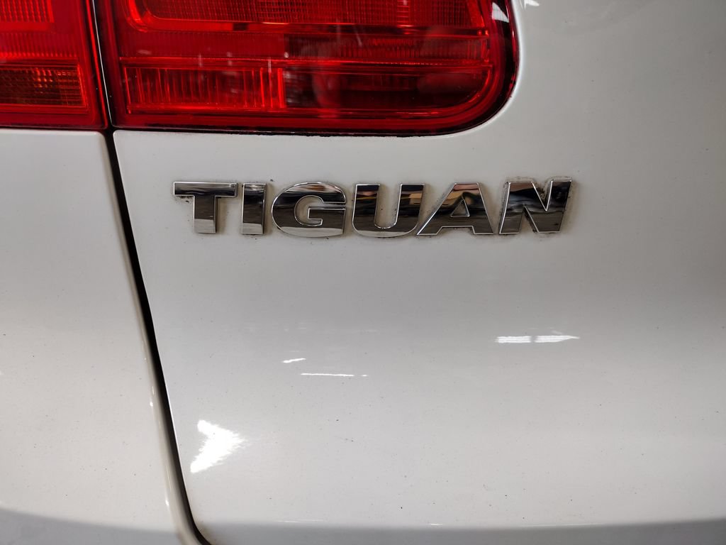 Used 2014 Volkswagen Tiguan SE AWD/4WD image 16