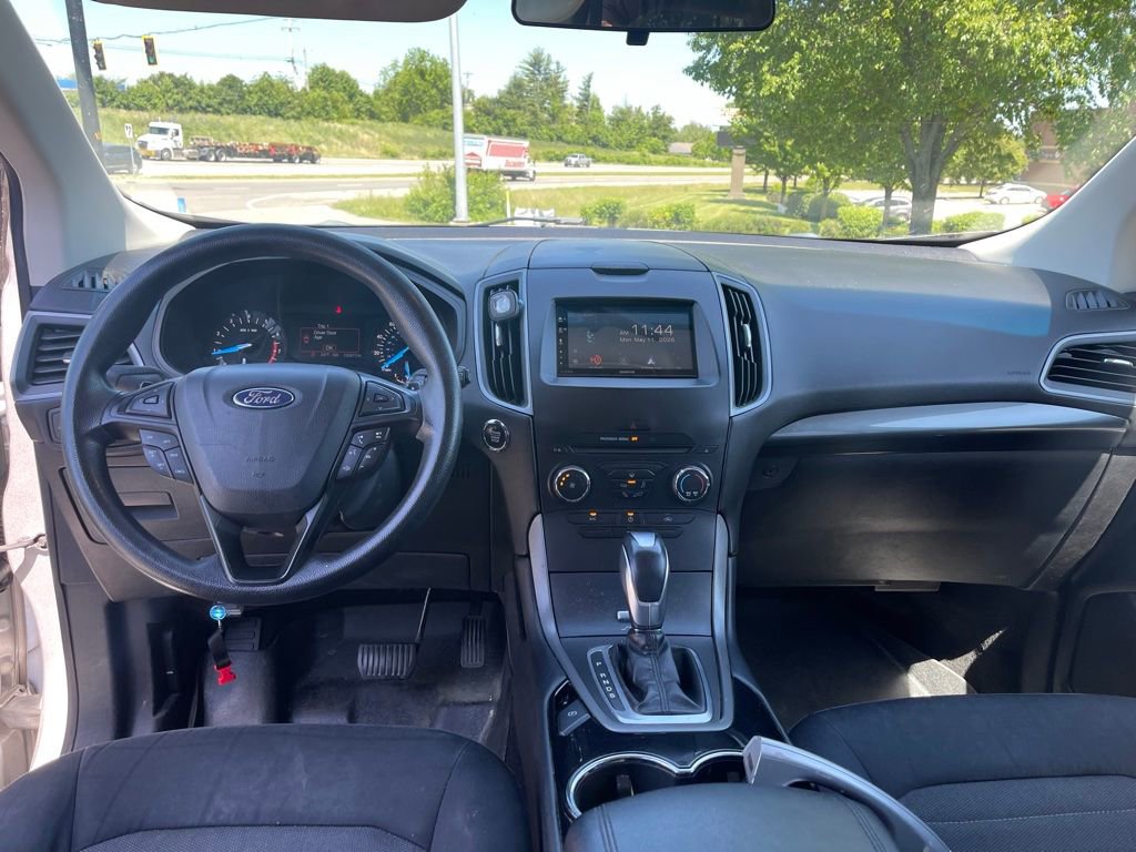 Used 2015 Ford Edge SE FWD image 7