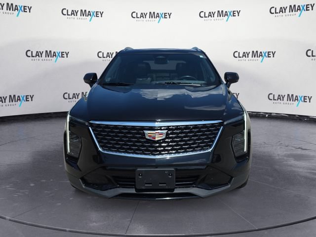 Used 2024 Cadillac XT4 Premium Luxury AWD/4WD image 8