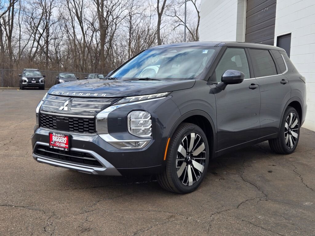 New 2026 Mitsubishi Outlander SE AWD/4WD image 3