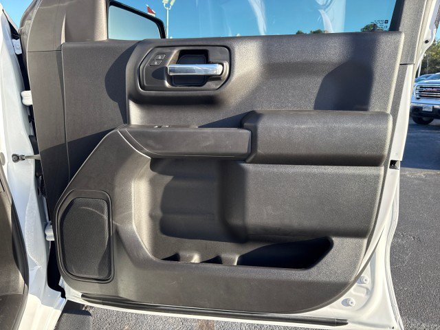 Used 2025 Chevrolet Silverado 1500 Custom Trail Boss AWD/4WD image 13