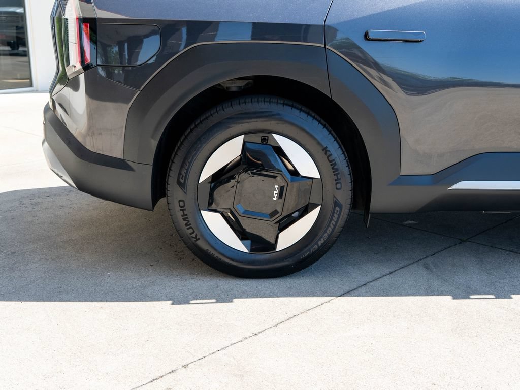 Certified 2024 Kia EV9 Wind AWD/4WD image 39