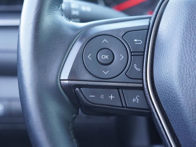 Used 2022 Toyota Camry XSE image 21