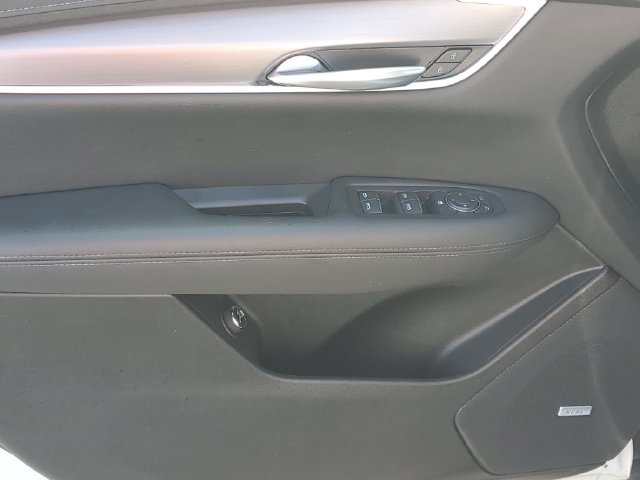 Certified 2024 Cadillac XT5 Luxury AWD/4WD image 10