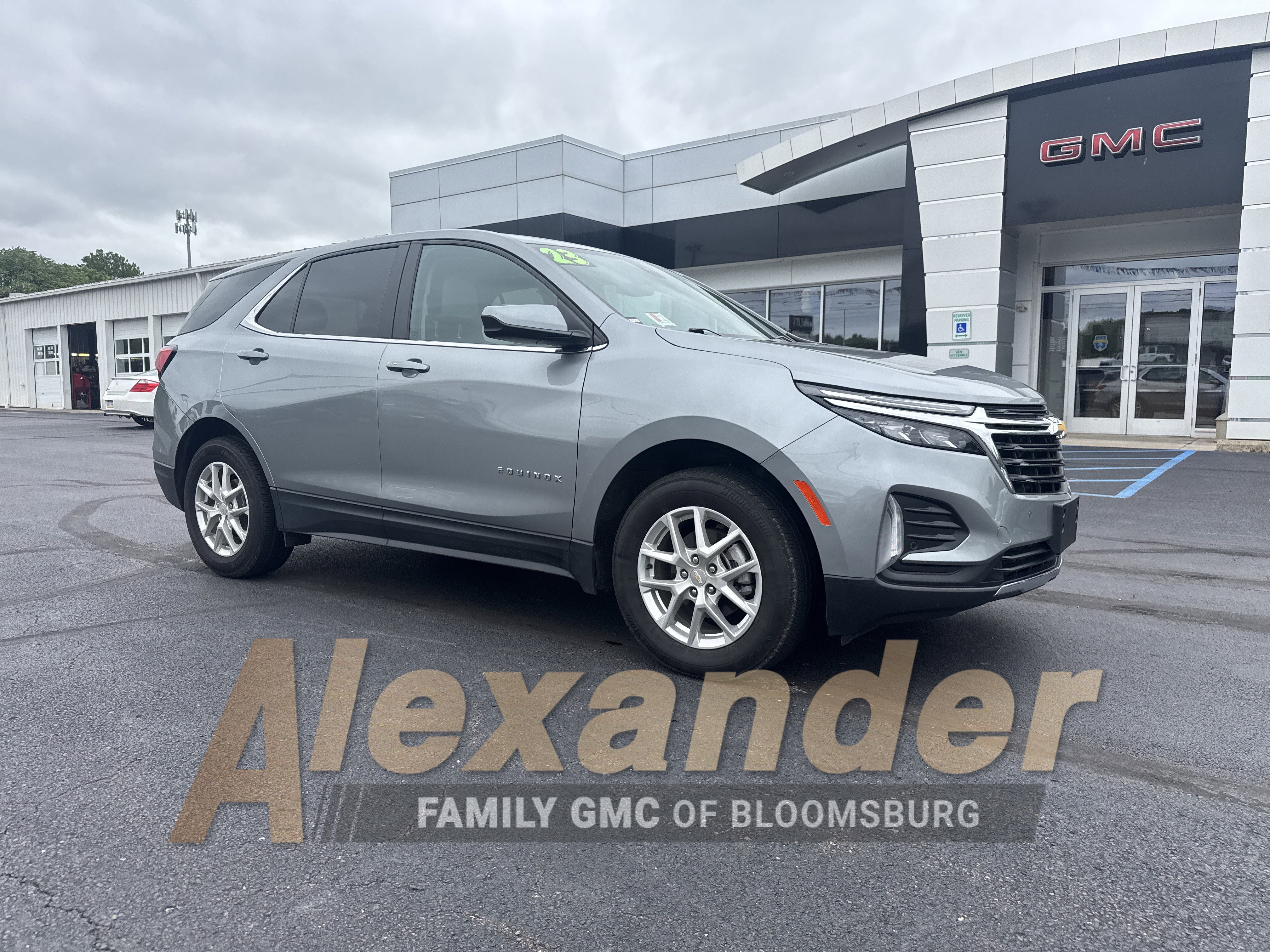 Used 2023 Chevrolet Equinox LT w/ Driver Convenience Package