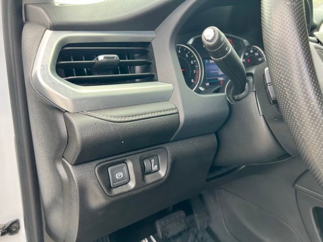 Used 2021 GMC Acadia SLE w/ Driver Convenience Package image 25