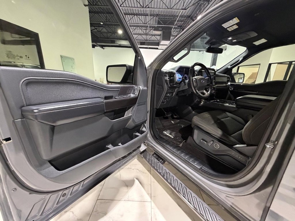 Used 2021 Ford F150 XLT w/ Equipment Group 302A High image 15