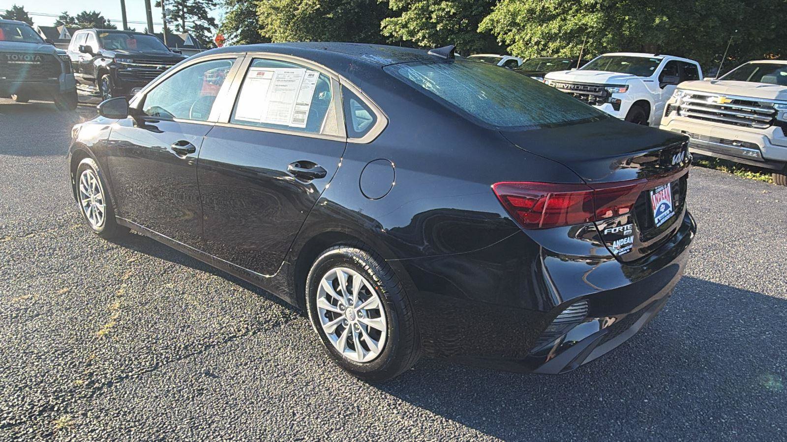 Used 2024 Kia Forte LX FWD image 10
