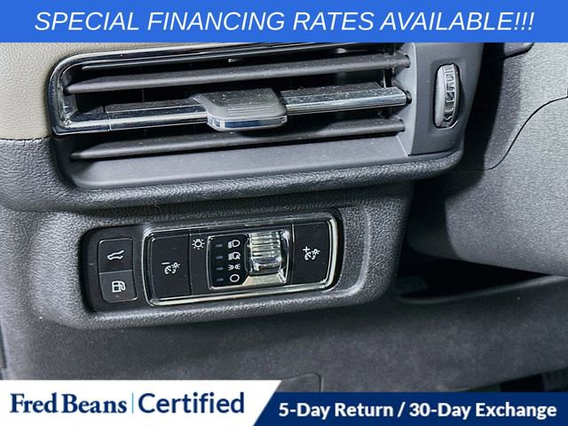 Certified 2023 Lincoln Corsair Grand Touring w/ Equipment Group 302A AWD/4WD image 14