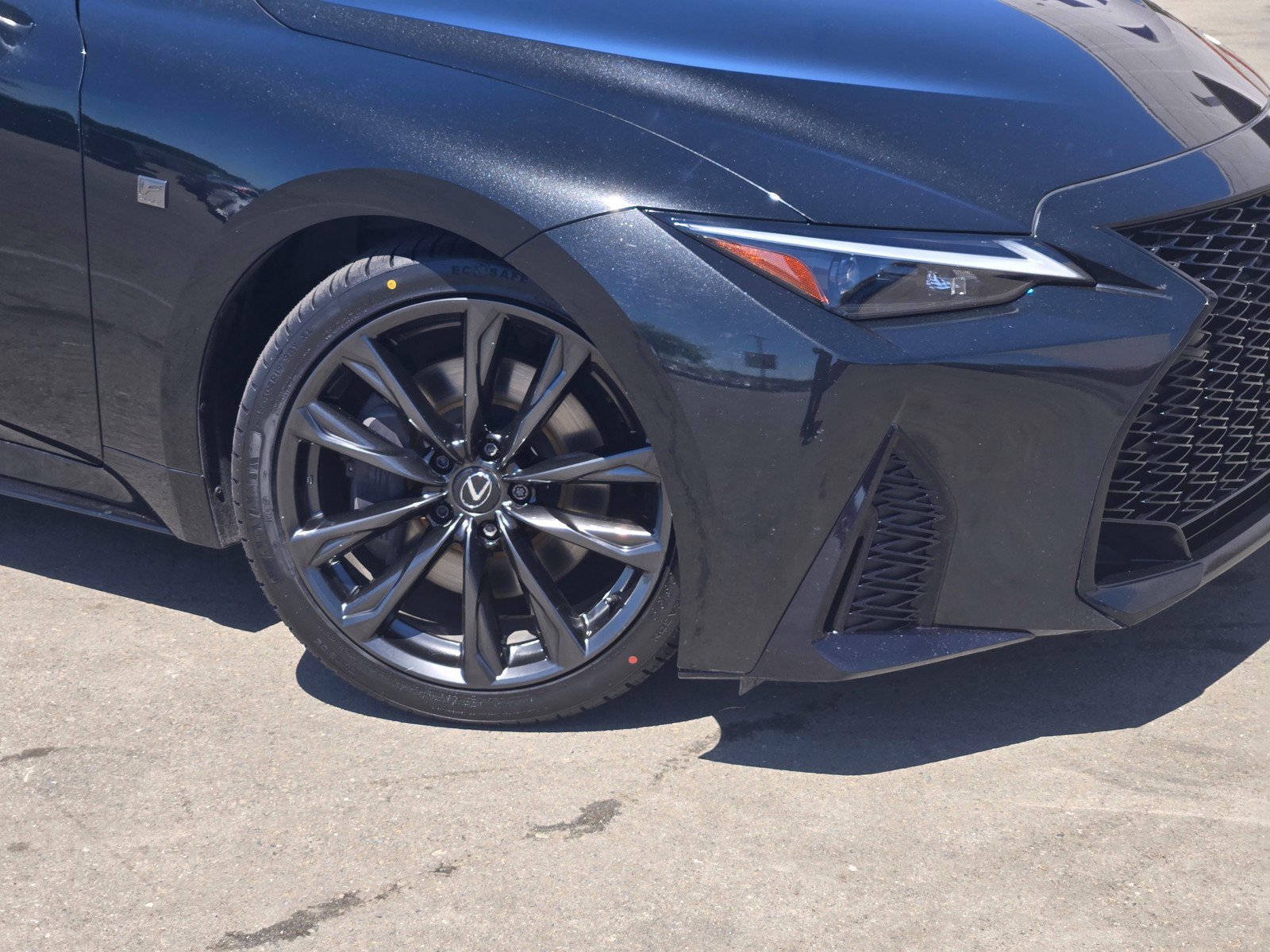 Used 2024 Lexus IS 350 F Sport w/ Accessory Package 2 RWD image 9