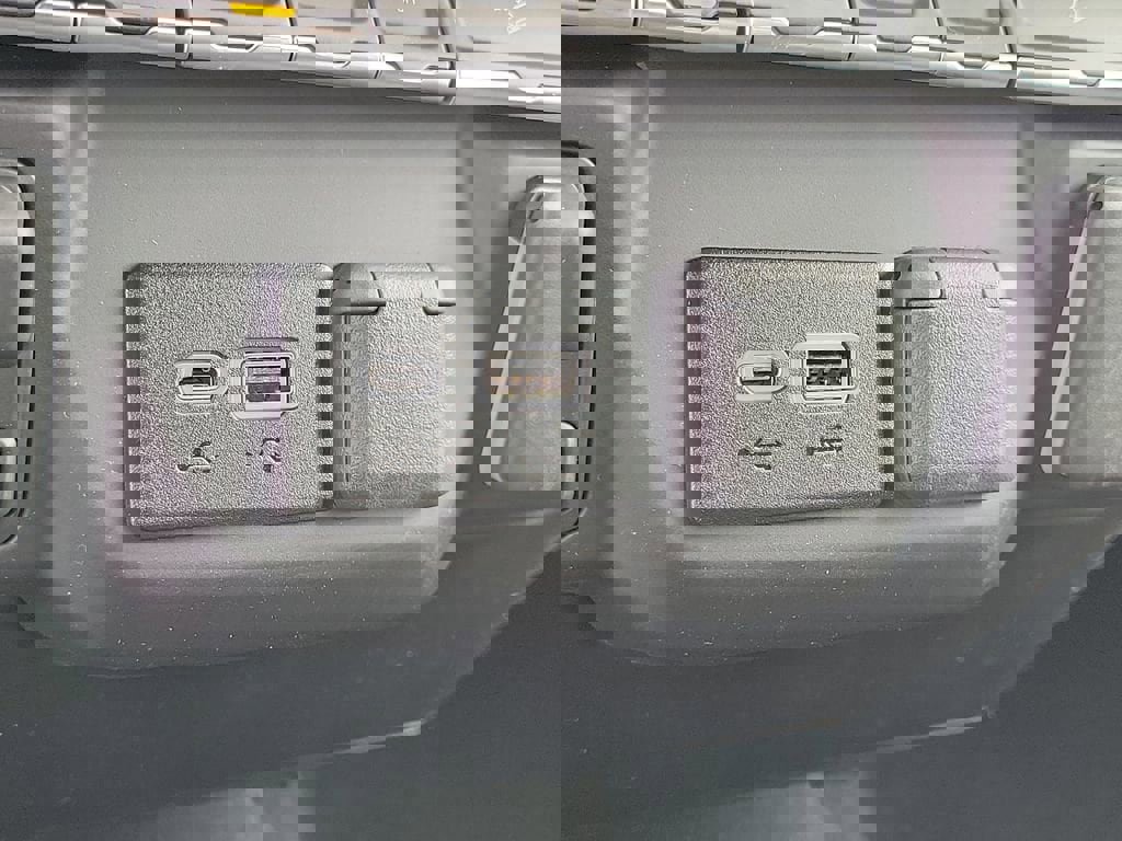 New 2026 Chevrolet Silverado 2500 Custom w/ Custom Value Package image 8