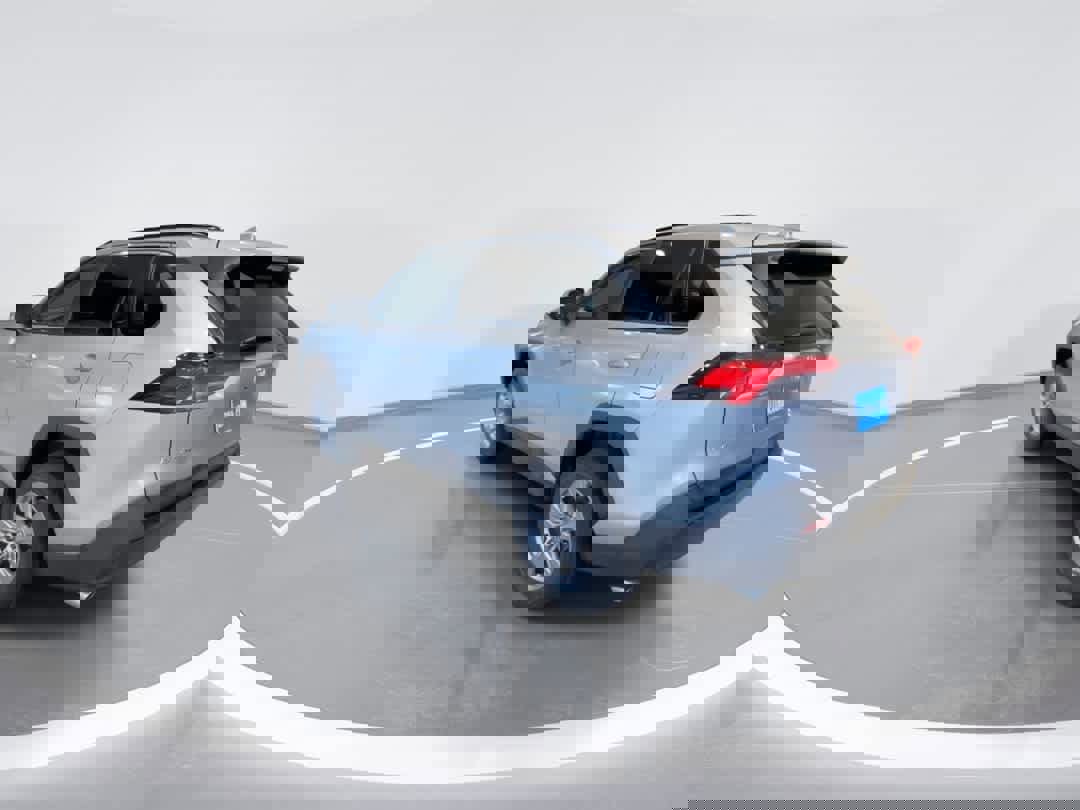 Certified 2025 Toyota RAV4 XLE image 7