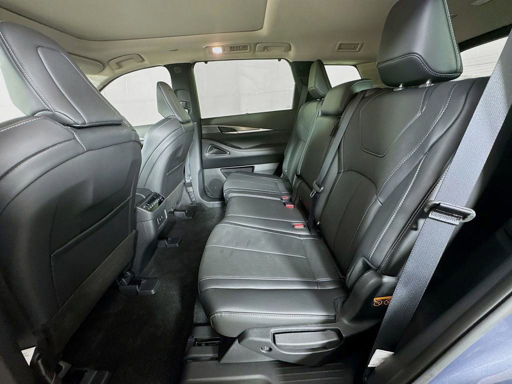 Used 2026 INFINITI QX60 Luxe w/ Cargo Package image 29