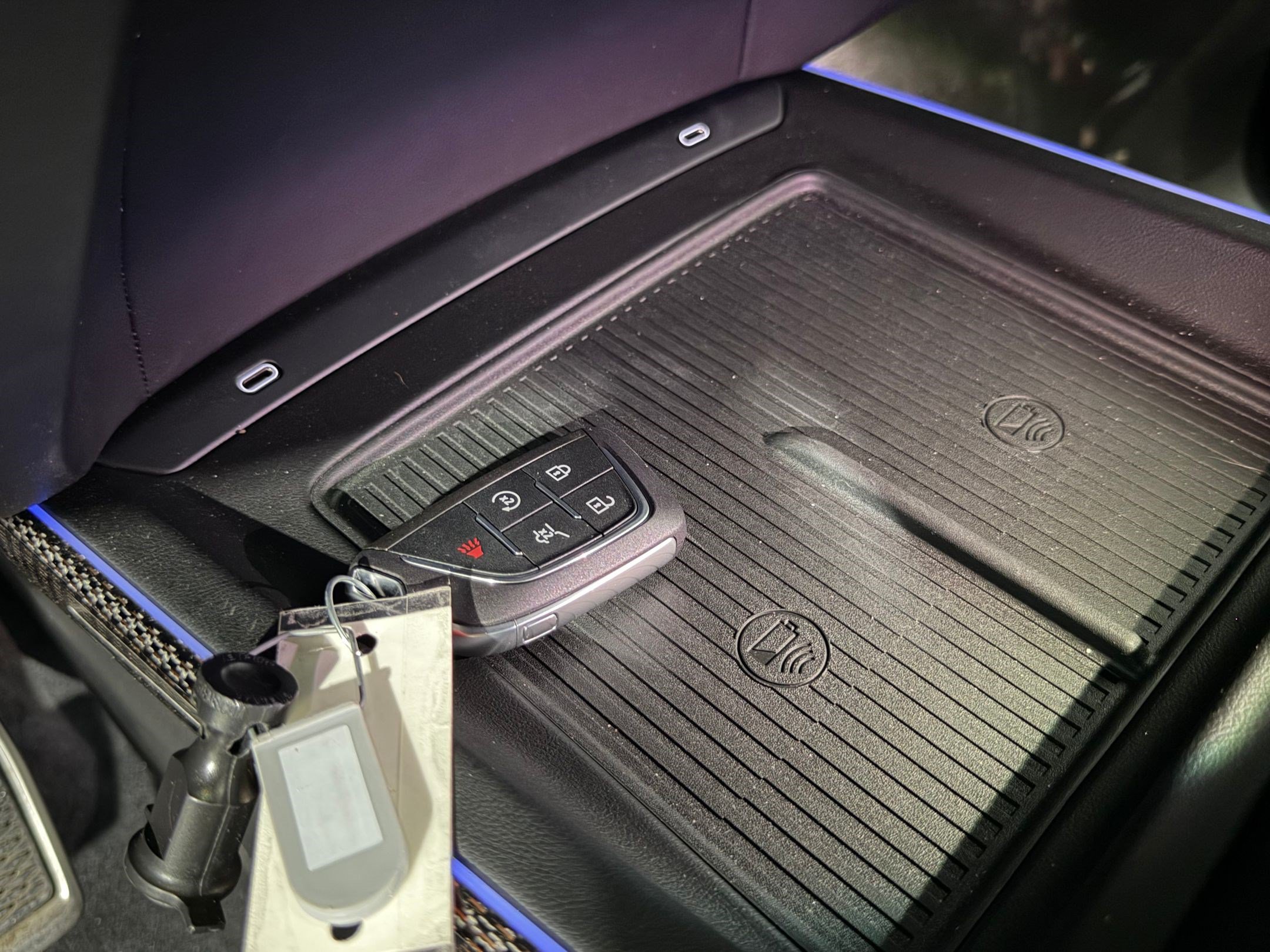 New 2026 Cadillac Vistiq Luxury AWD/4WD image 40
