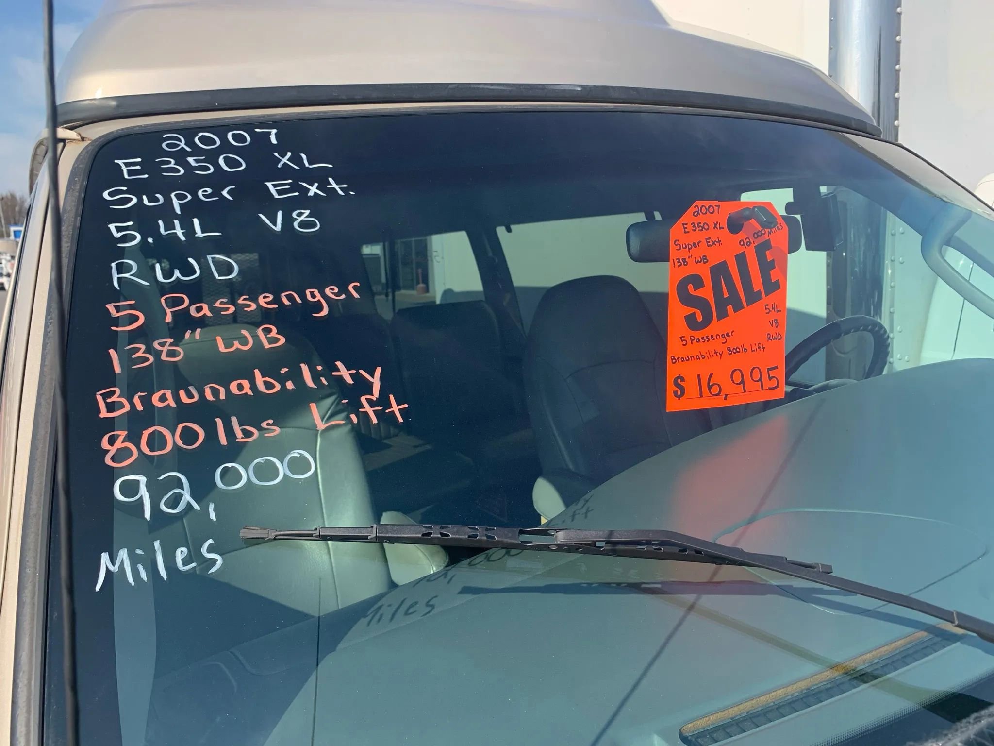 Used 2007 Ford E-350 and Econoline 350 XL image 3