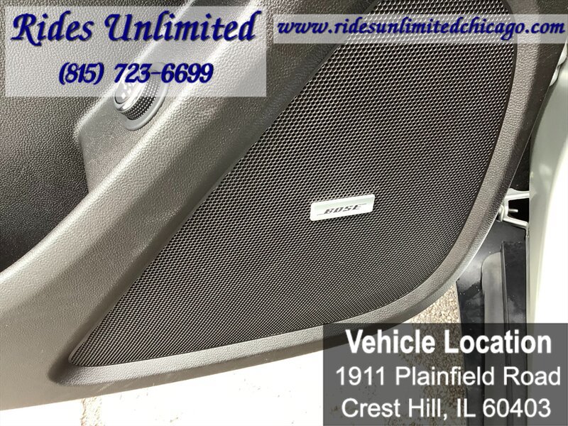 Used 2019 Chevrolet Traverse LT w/ LT Premium Package AWD/4WD image 15