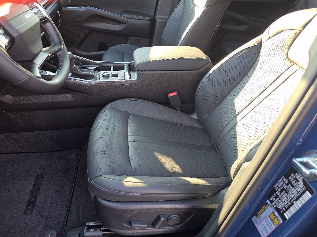 New 2026 Kia Sorento S w/ S Panoramic Sunroof Package FWD image 23