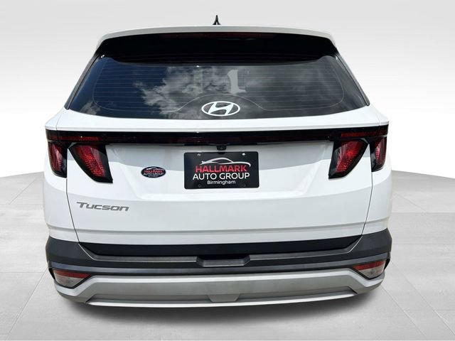 Certified 2025 Hyundai Tucson SE FWD image 3