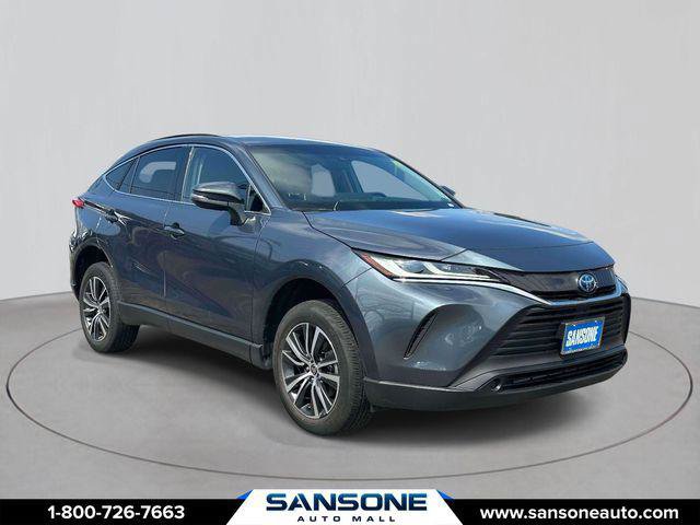 Certified 2024 Toyota Venza LE AWD/4WD image 1