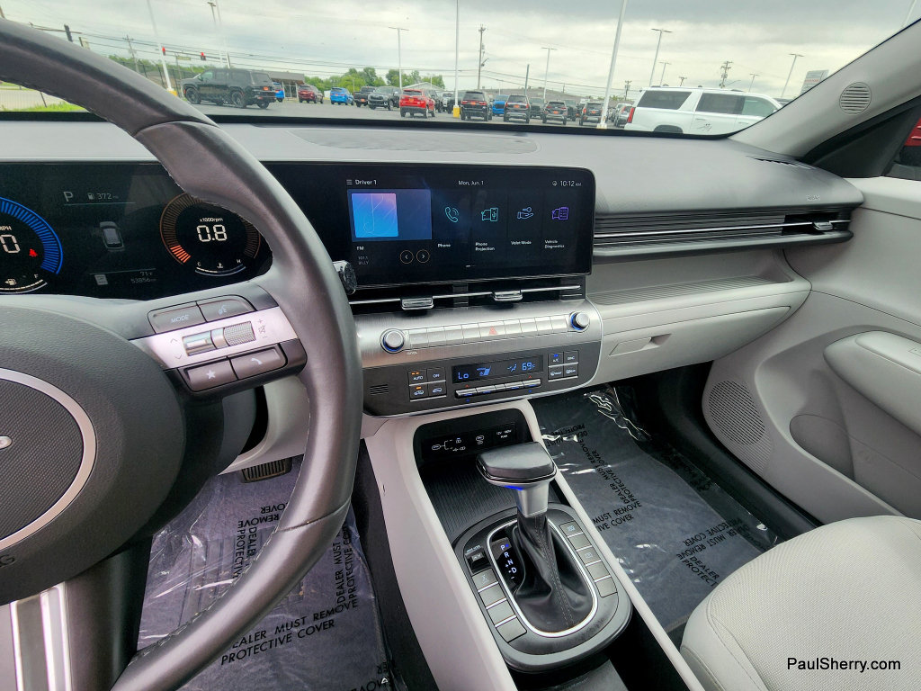 Used 2024 Hyundai Kona SEL AWD/4WD image 28