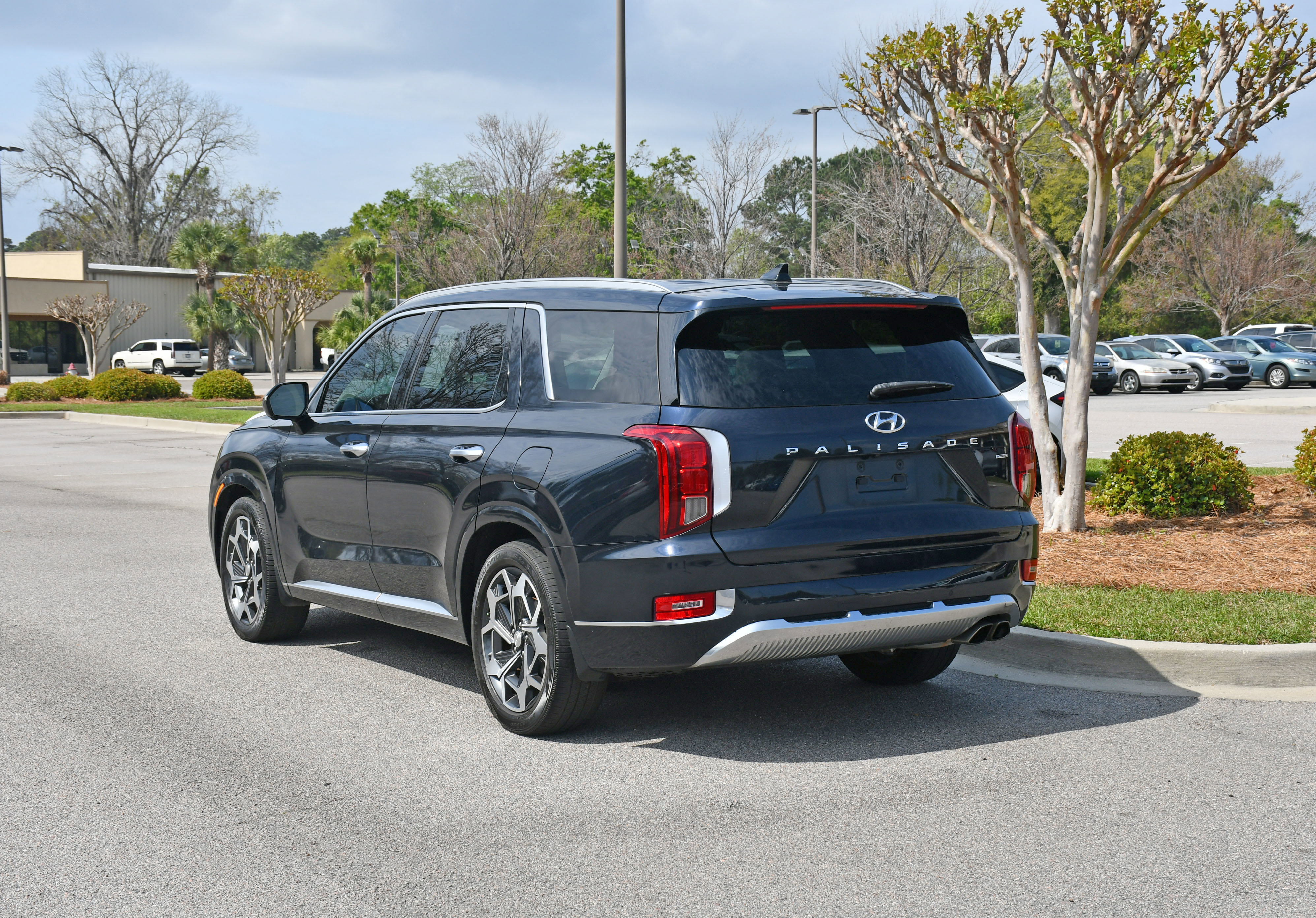 Used 2021 Hyundai Palisade Calligraphy AWD/4WD image 3