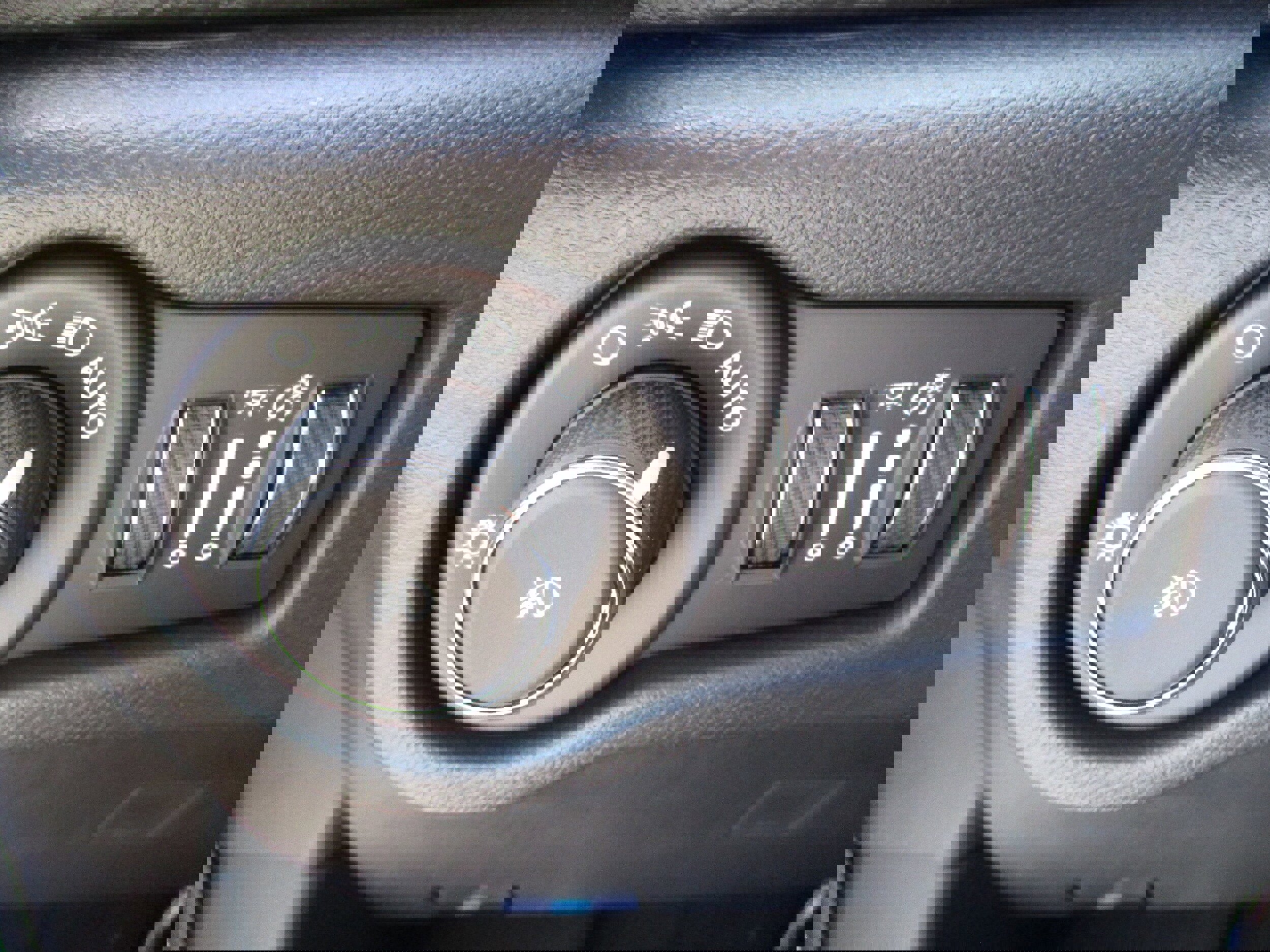 New 2026 Chrysler Pacifica Select image 29