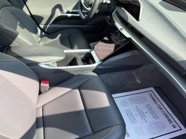 Used 2024 Lucid Air Touring AWD/4WD image 35